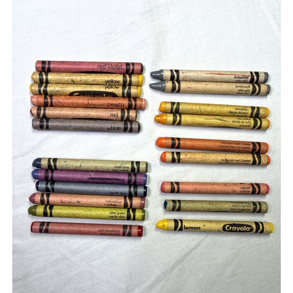 Vintage Retired Crayola Binney & Smith Crayons Lot/21 Dandelion Salmon Lemon HTF